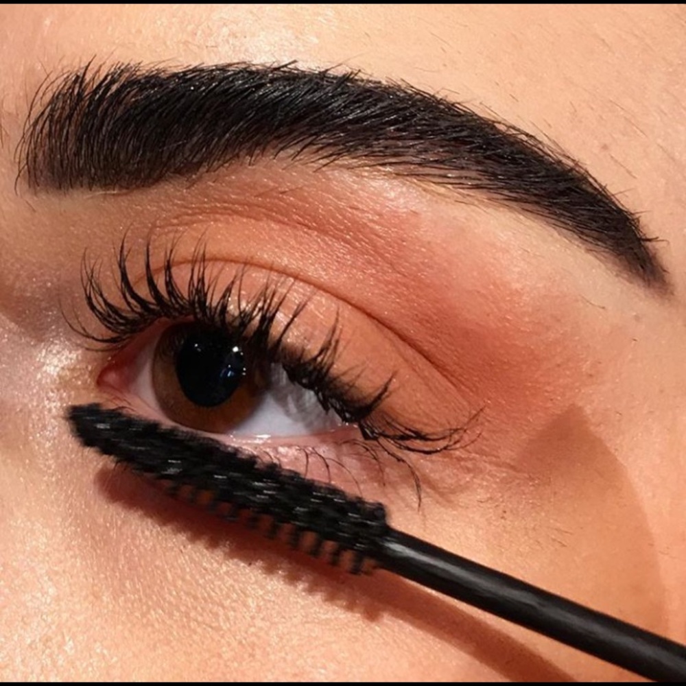 Meet your Posher, Pamela